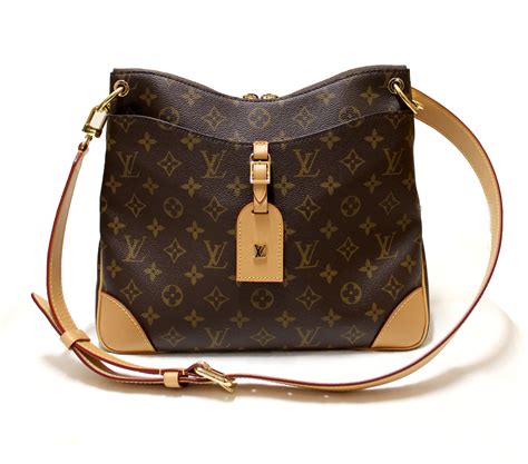 louis vuitton odeon mm reviews.